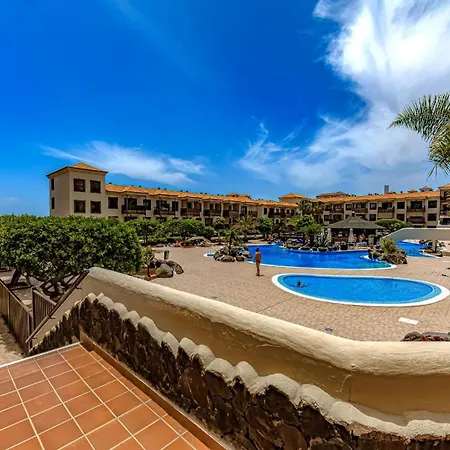 Atlantis 3 One Bedroom, Sea Front Apartman *