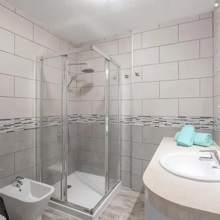 Apartman Atlantis 3 One Bedroom, Sea Front